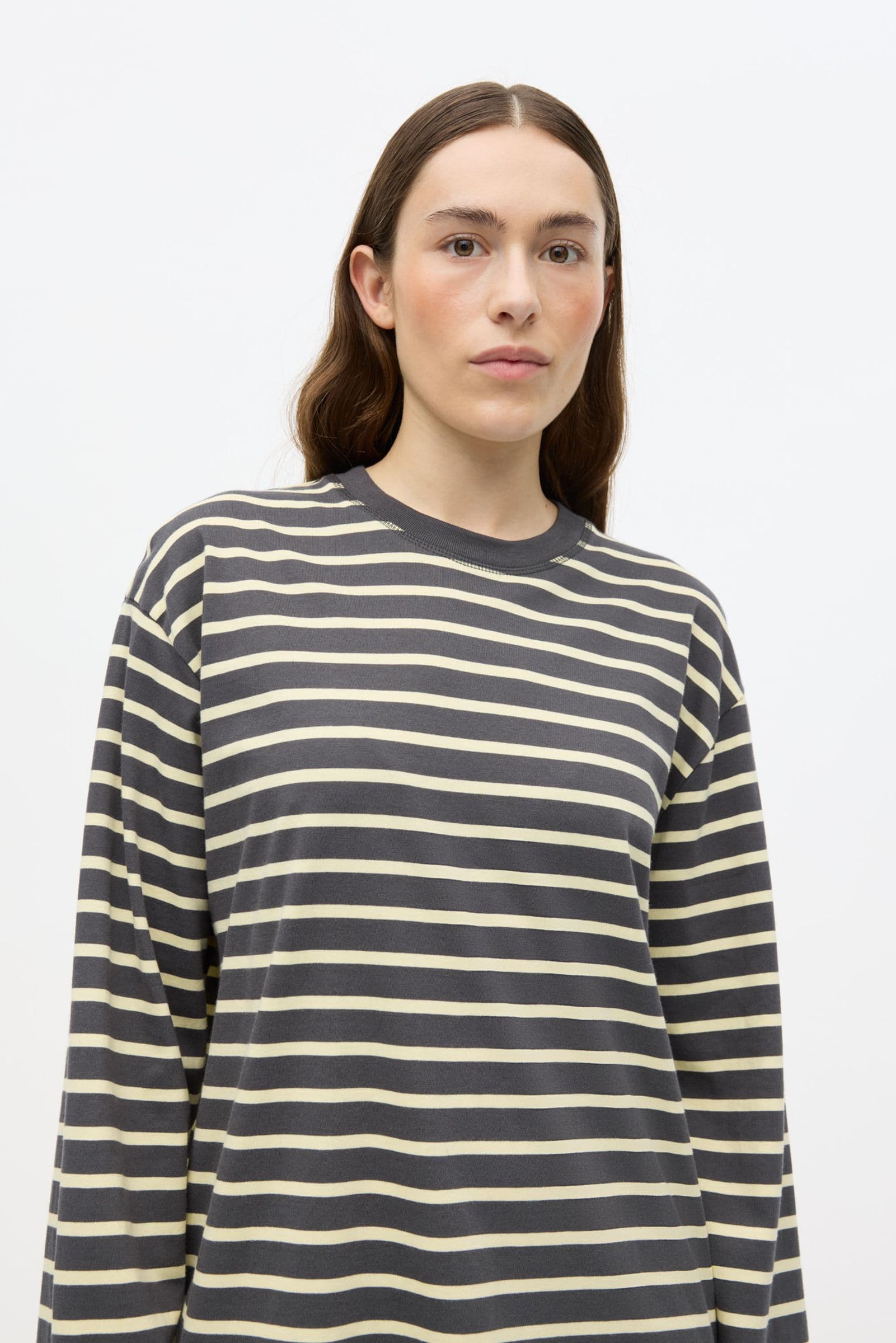 ENKULLA LS STRIPE 5310 Asphalt Cream Stripe