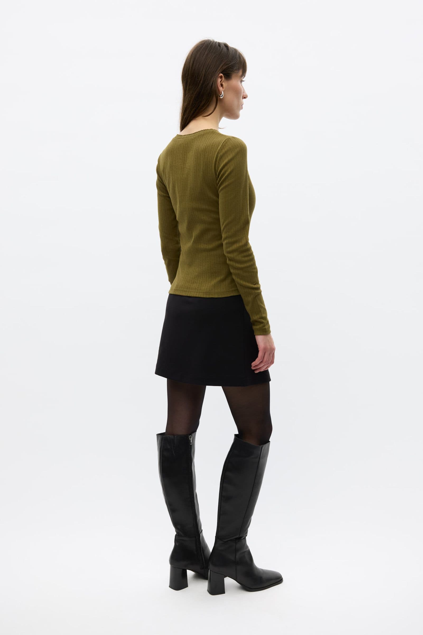 ENVOLVI LS TEE 7090 Dark Olive