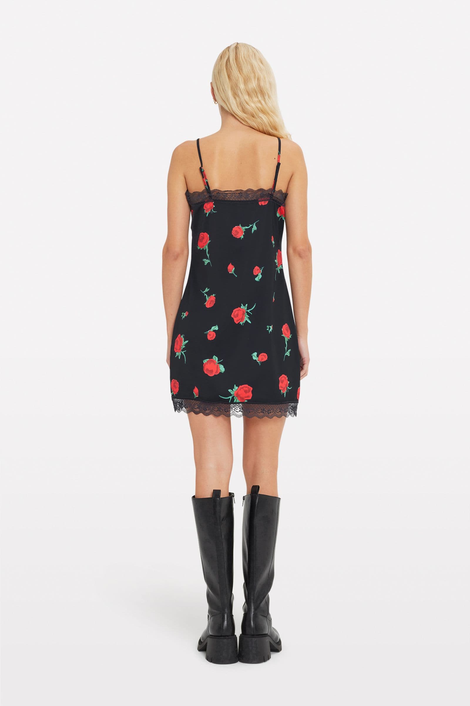 ENKATIE SL DRESS AOP 7151 Red roses