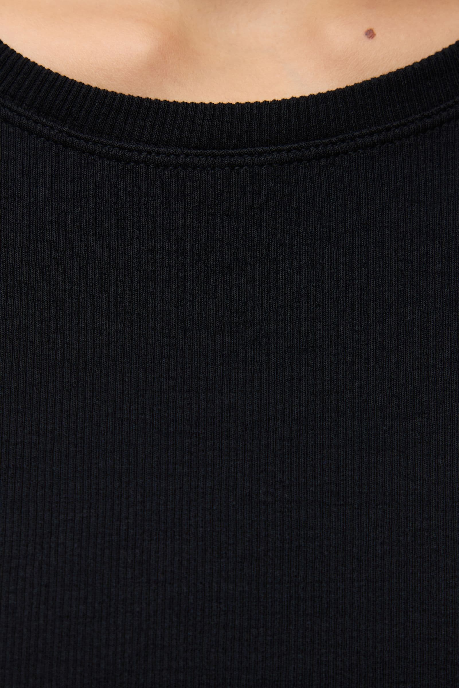 ENALLY LS O-N TEE 5314 Black