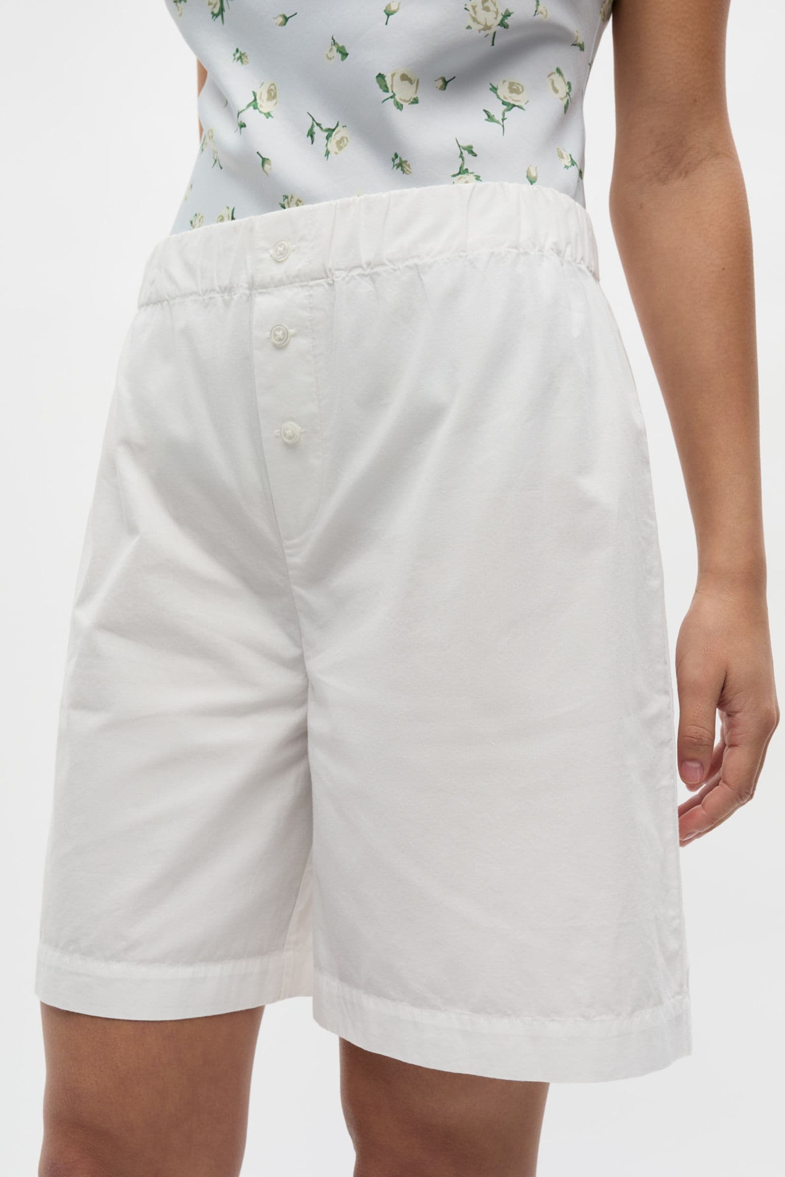 ENCAROLA SHORTS 7119 Bright White
