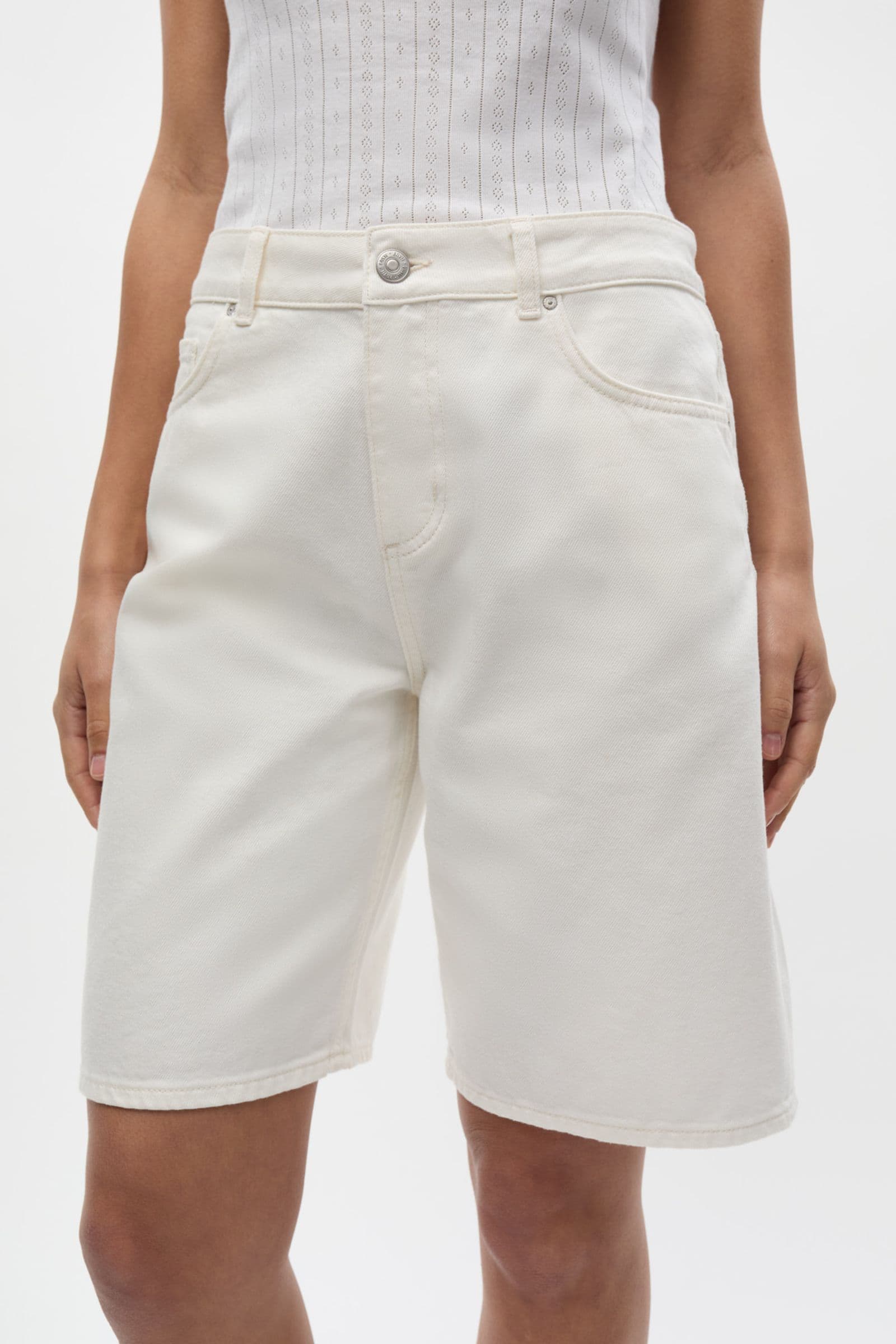 ENDANK LONG SHORTS 7136 ECRU
