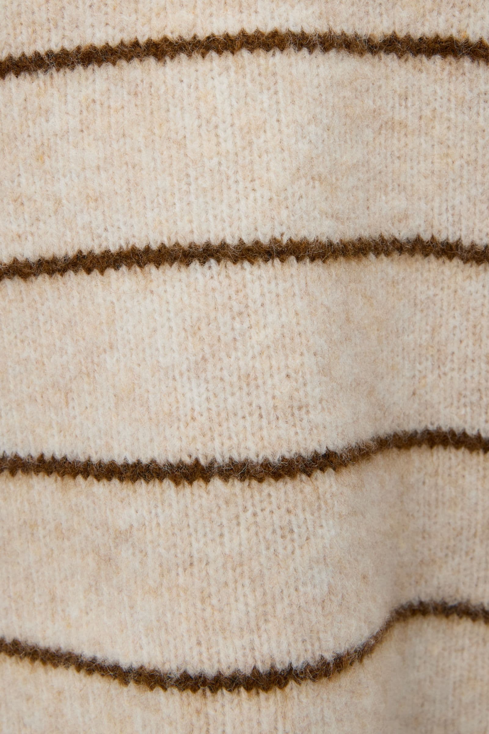 ENNAPLES SS KNIT 7278 Silver Pinecone St.