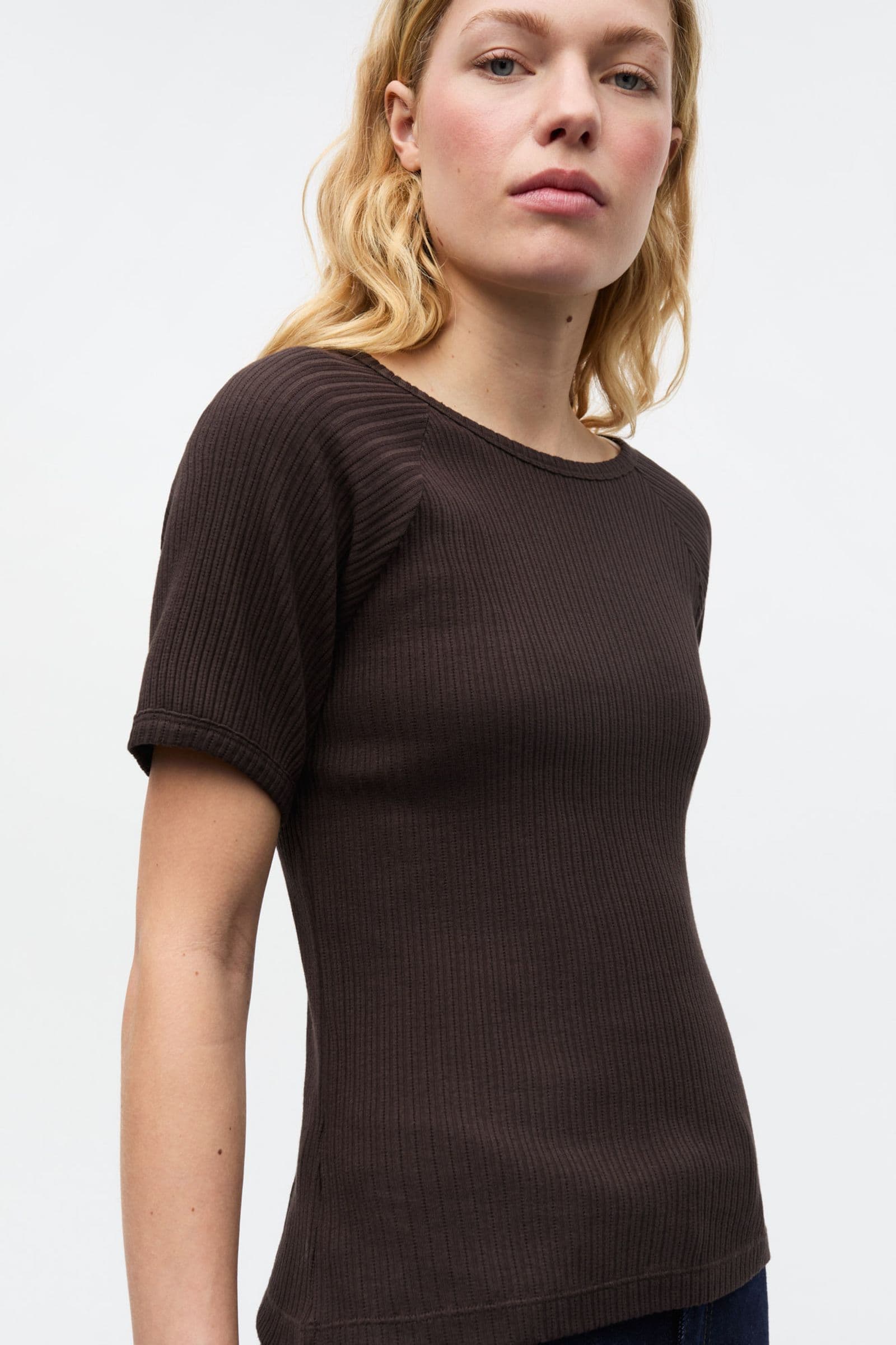 ENVOLVI SS RAGLAN TEE 7275 Chocolate Torte
