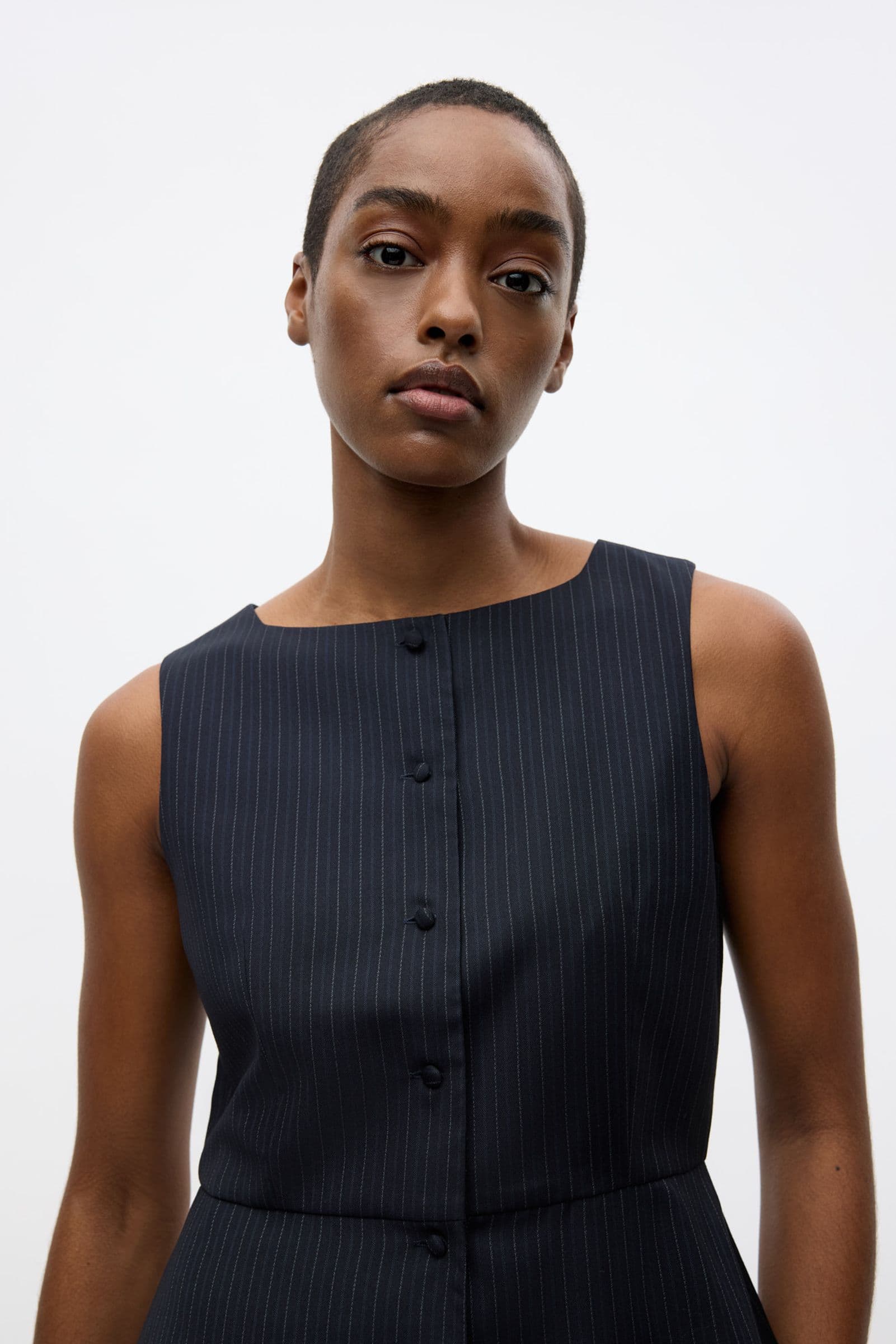 ENFRESNO VEST 7269 Dark Navy Pinstripe