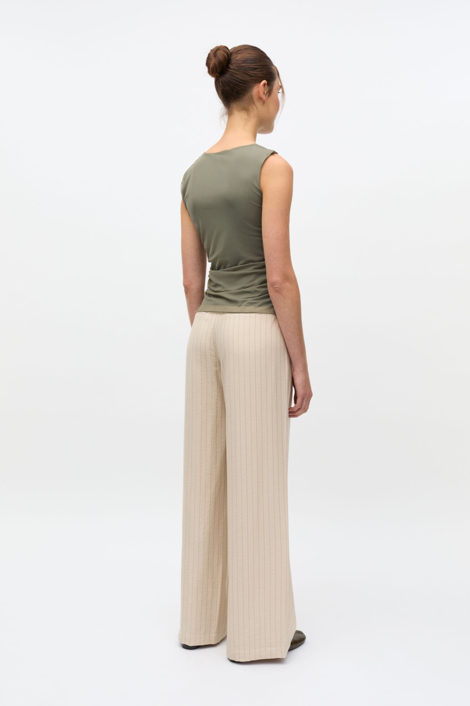 ENNICOLA TANK TOP 7042 Smokey Olive