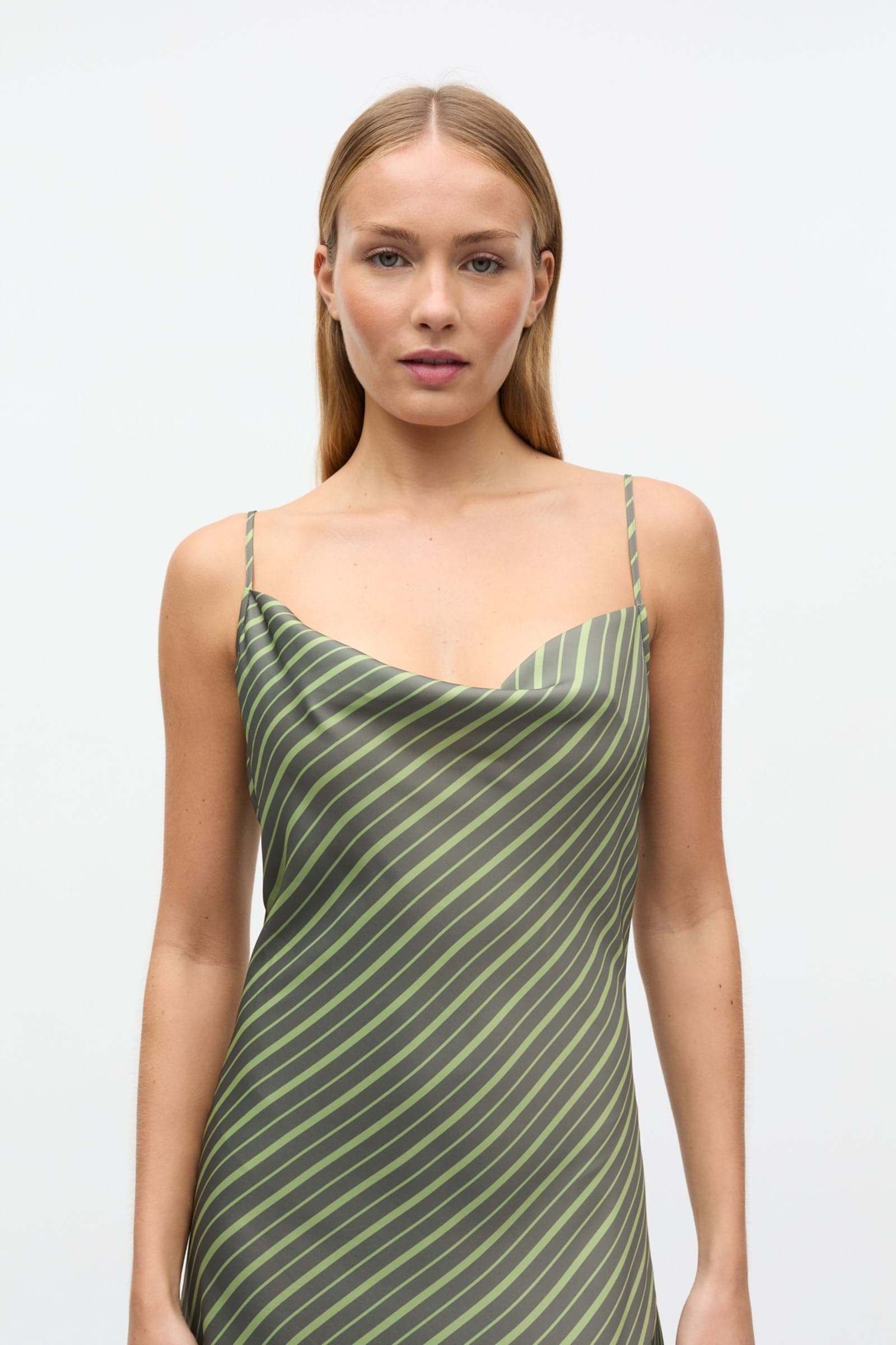 ENFRIDS SL DRESS AOP 7306 Green Olive Stripe